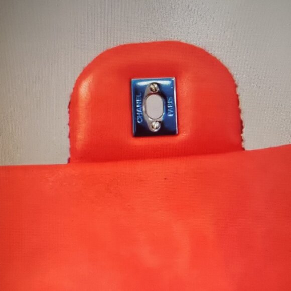 Chanel Red Medium Patchwork Classic Flap Bag - Picture 5 of 11